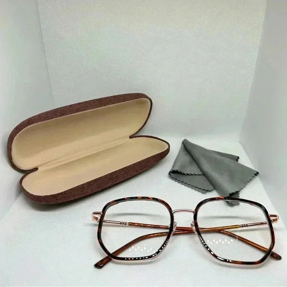 Rose Gold and Animal Print Frame Blue Light Blocking Optical Glasses - Picture 2 of 5